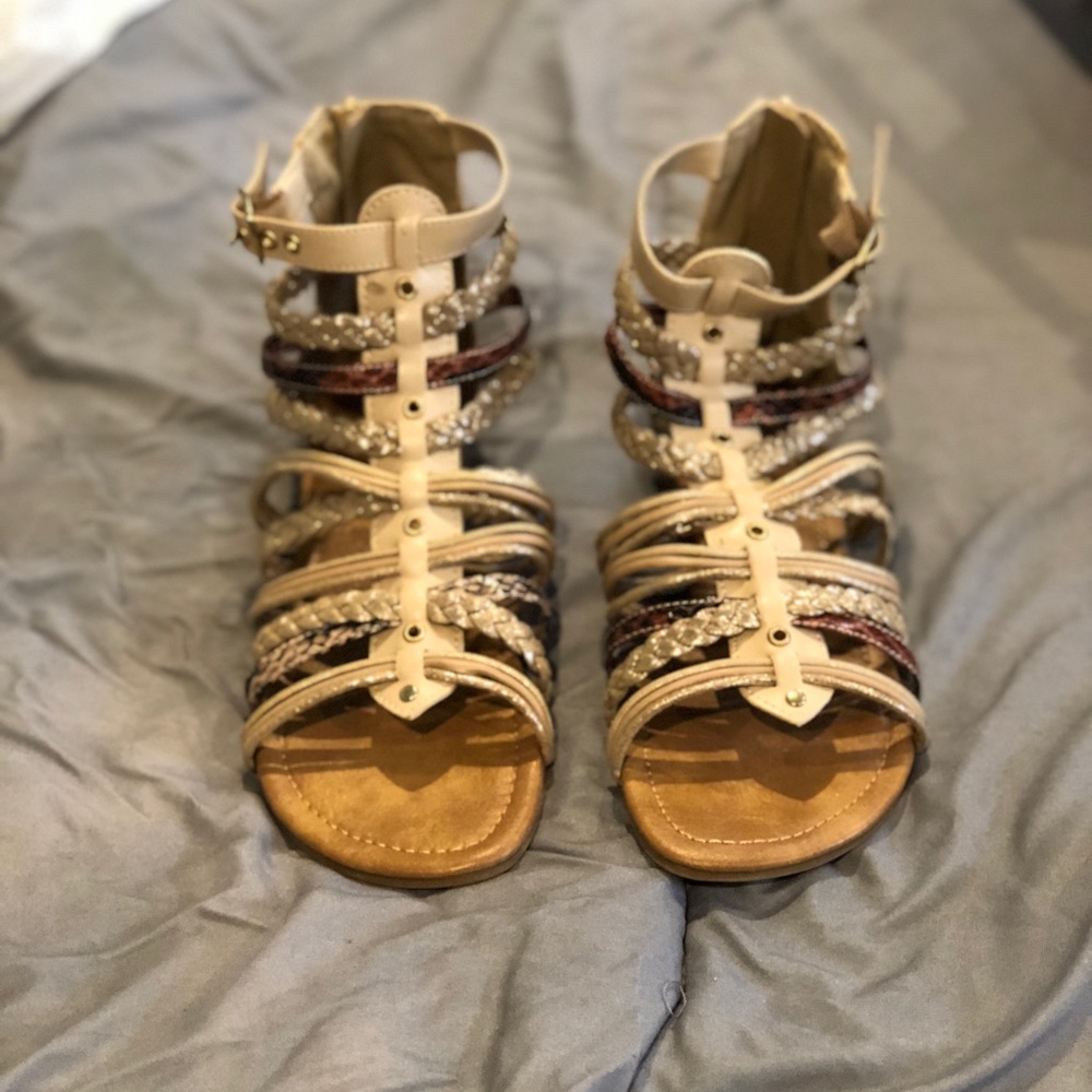 Call It Spring gladiator sandals - Picture 3 of 3